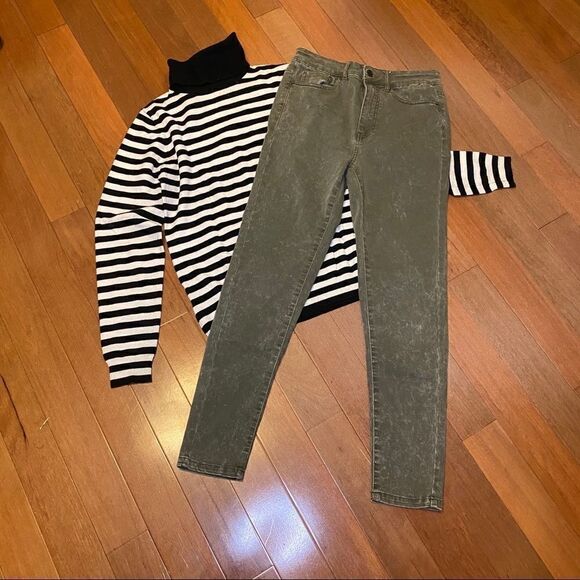 Forever 21 Stretch Acid Wash Jeans Olive Green 26 - Picture 2 of 5